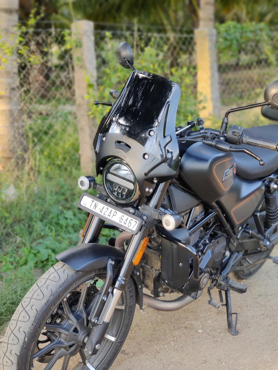 Vagary Premium Touring Windshield for RE Himalayan 450 II Hness CB 350 II RE Meteor 350 II RE Meteor 650 II Bullet Classic 350 II Triumph Speed 400 II TVS Ronin II Hunter 350 II Guerrilla 450