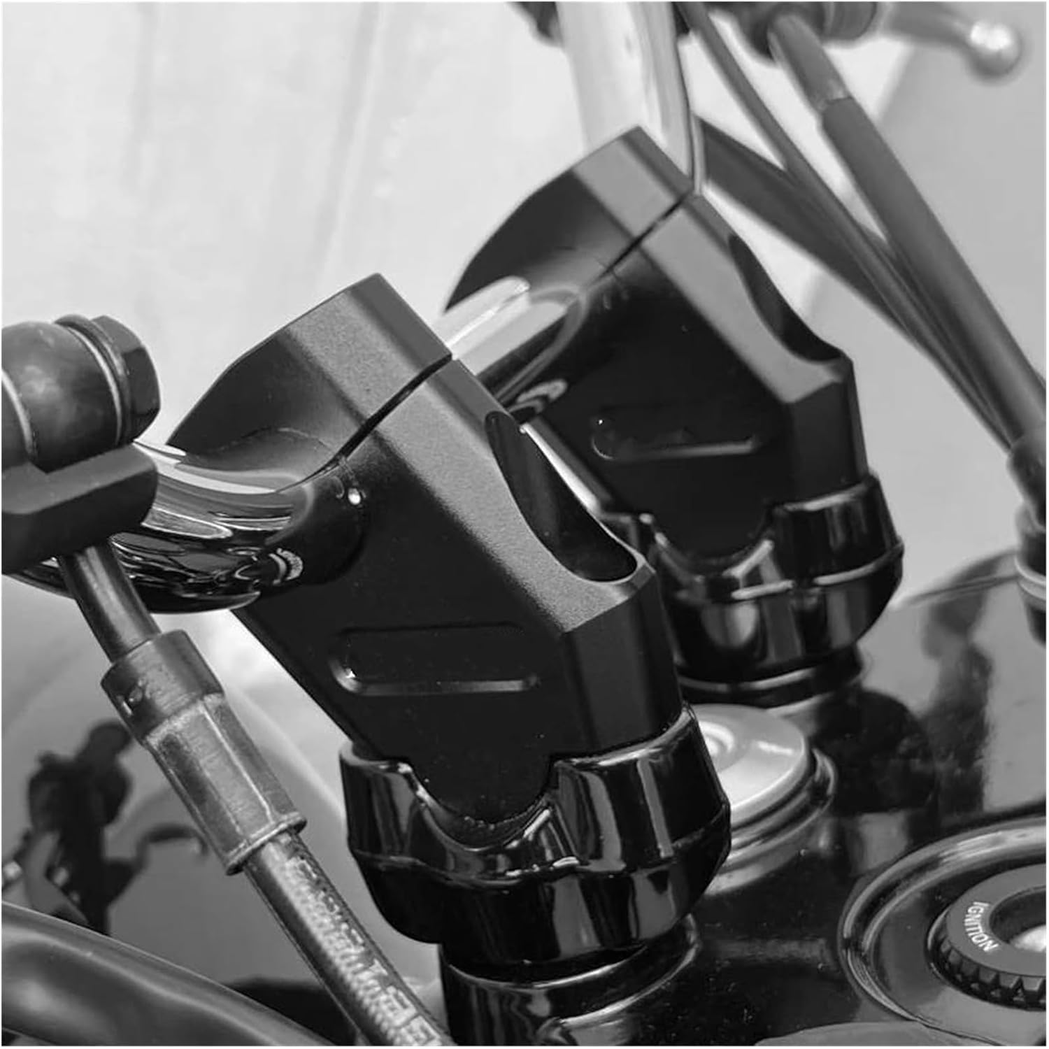 Vagary Handlebar Riser Bar Mount Handle Clamp Accessories Handlebar Risers Clamp Handlebar Riser Kit (Black)