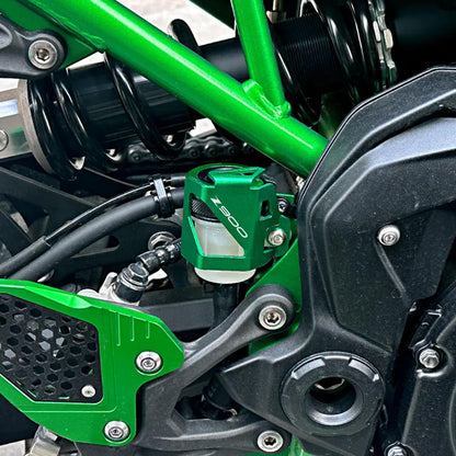 Vagary Z900 Motorcycle Rear Brake Fuel Tank Fluid Reservoir Cover Guard (Green)